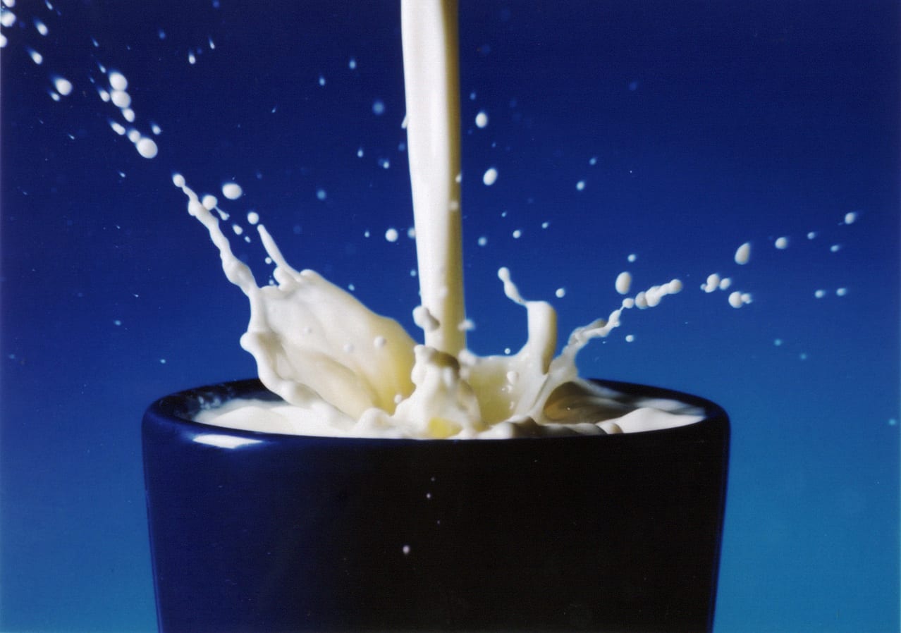 spilled-milk-freeimages.com-1278x898